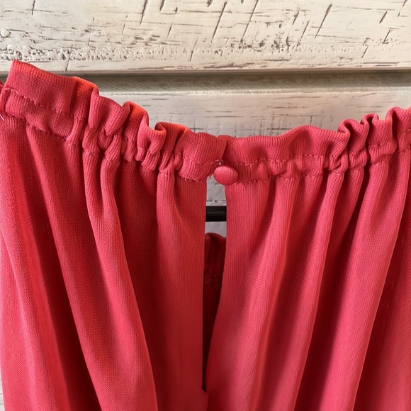 Express Halter Top - Picture 4 of 7